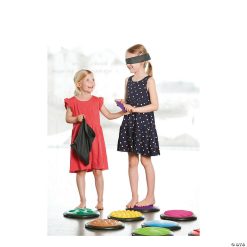 MW GONGE - Tactile Discs, Complete Set Of 10 -MindWare SHOP gonge tactile discs complete set of 1013966153 a02