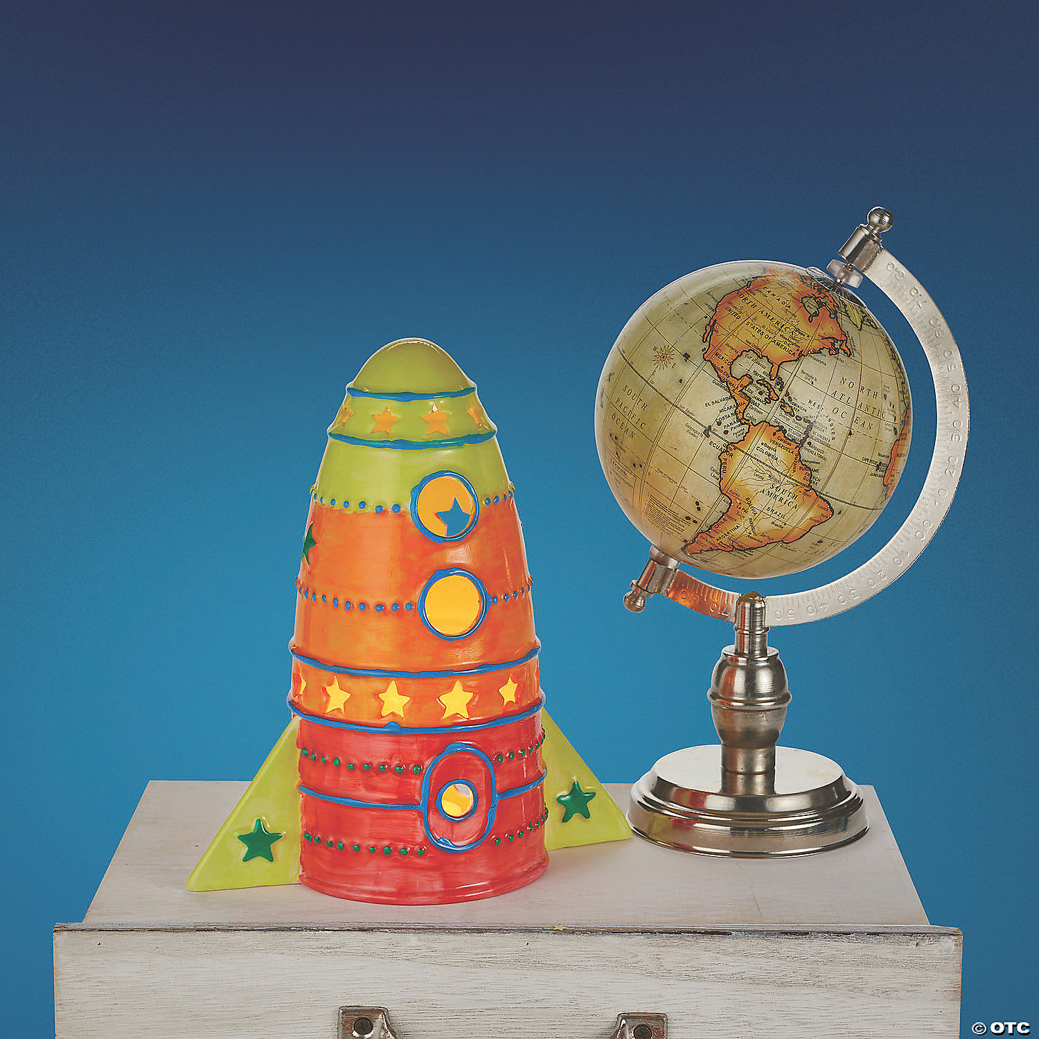 MW Paint Your Own Porcelain Light: Rocket 6 MW Paint Your Own Porcelain Light: Rocket - Image 4