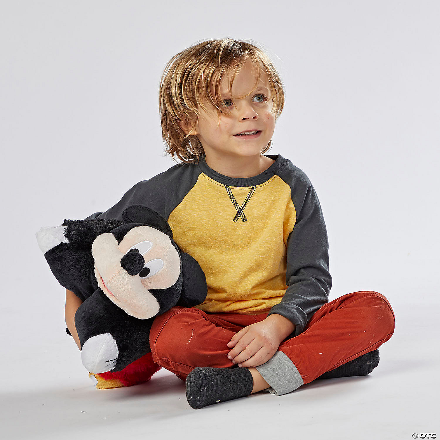 MW Pillow Pet - Mickey Mouse 6 MW Pillow Pet - Mickey Mouse - Image 4