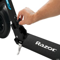 MW Razor A5 Air Scooter: Black -MindWare SHOP razor a5 air scooter black14103393 a05