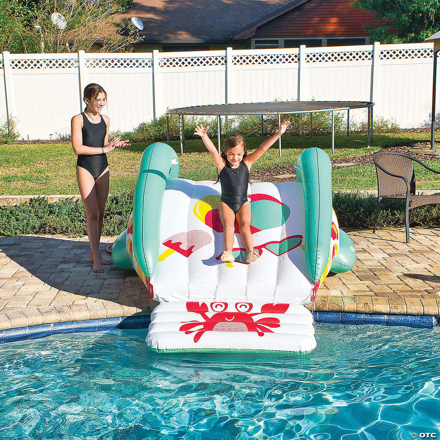 MW WOW Beach Fun Soaker Sprinkler Pool Slide 4 MW WOW Beach Fun Soaker Sprinkler Pool Slide - Image 2